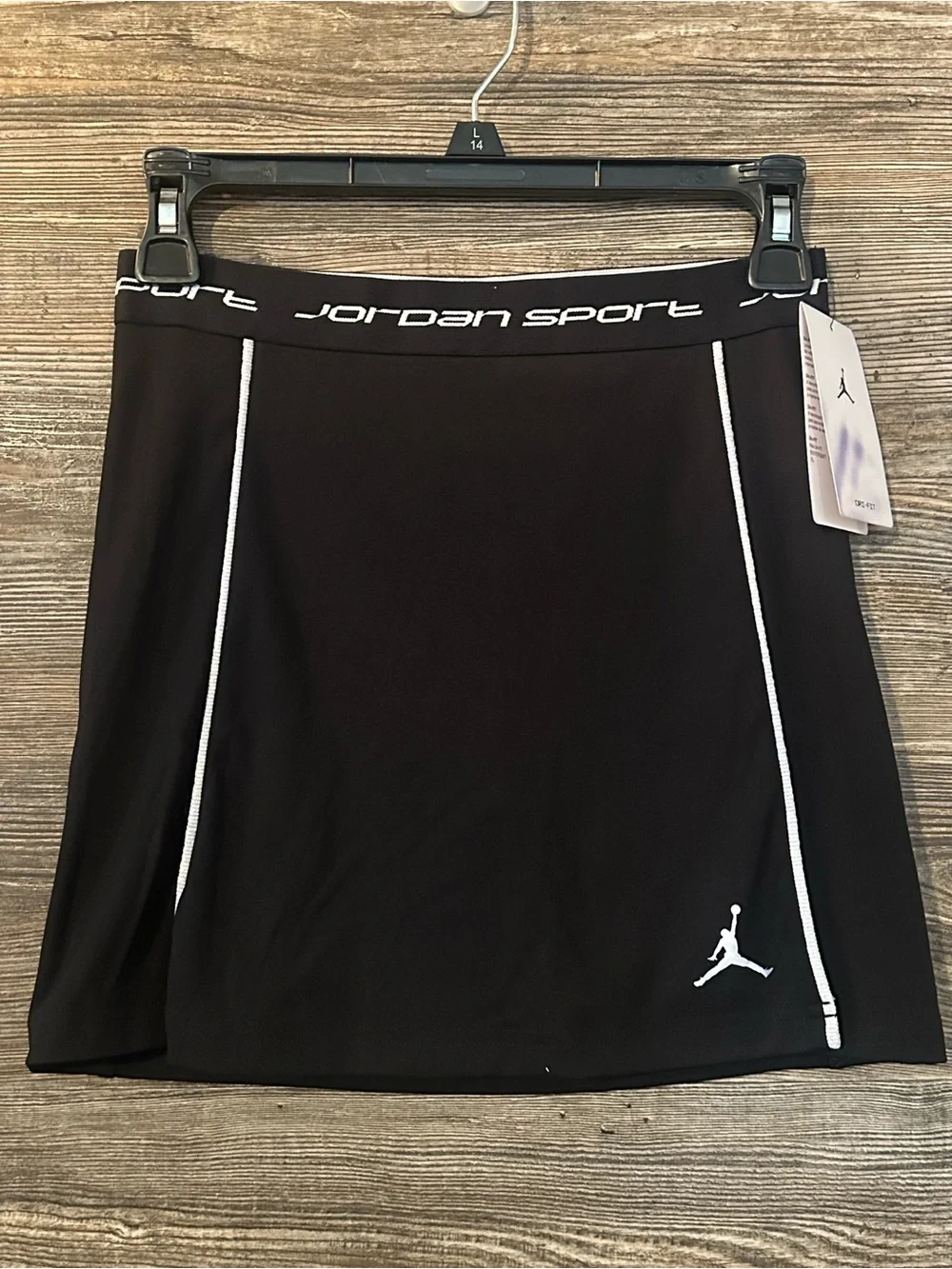 Youth Medium Girls Nike Jordan Black Athletic Skirt NWT
